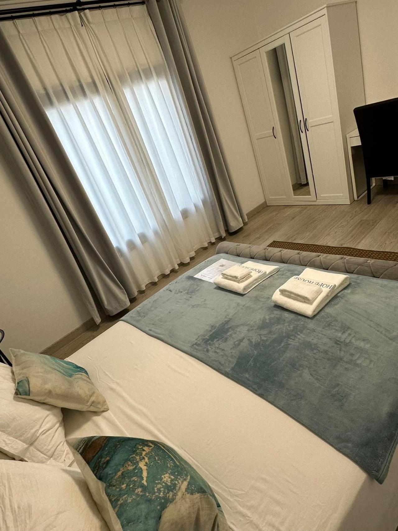 Hope House Parede Apartman Kültér fotó